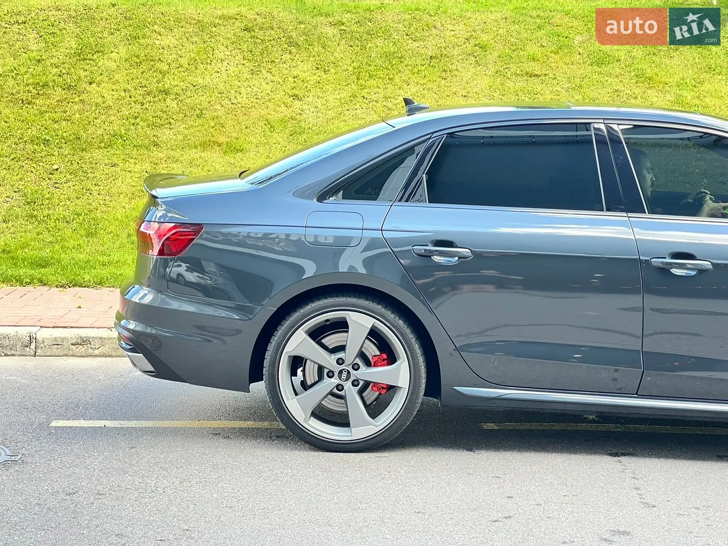 2019 Audi A4 - мініатюра 25