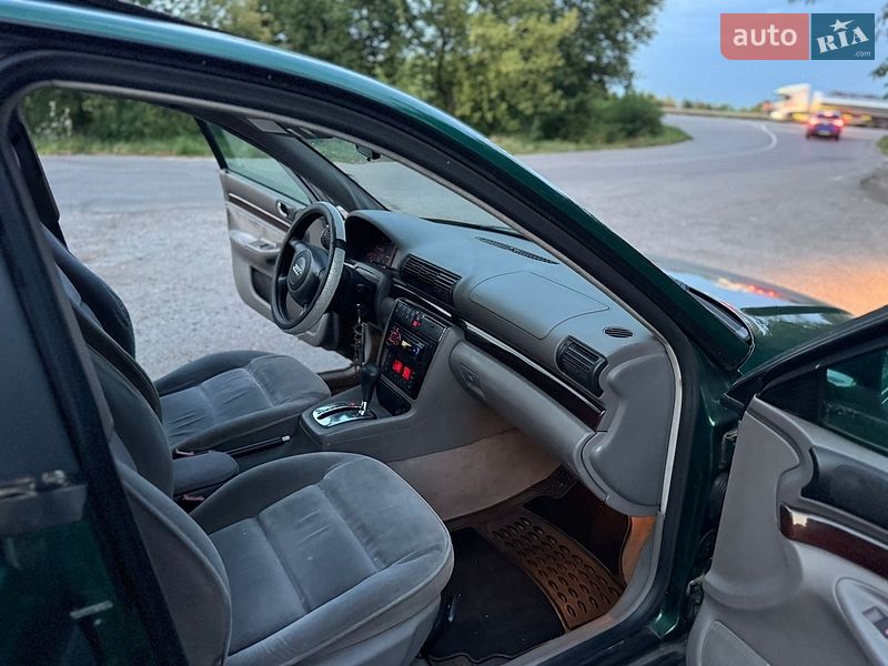 Седан Audi A4 2001 в Дубно фото 20 Седан Audi A4 2001 в Дубно