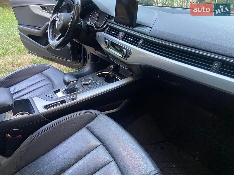 Седан Audi A4 2016 в Хмельницком