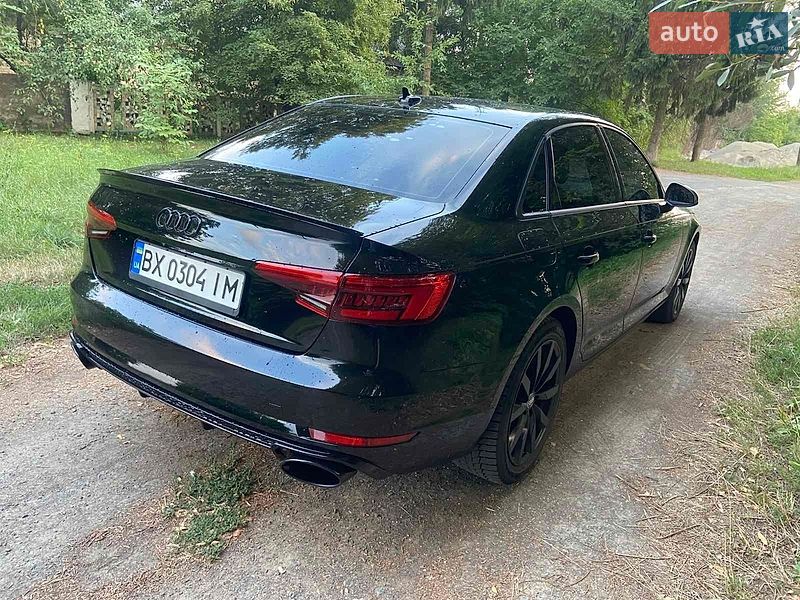 Седан Audi A4 2016 в Хмельницком