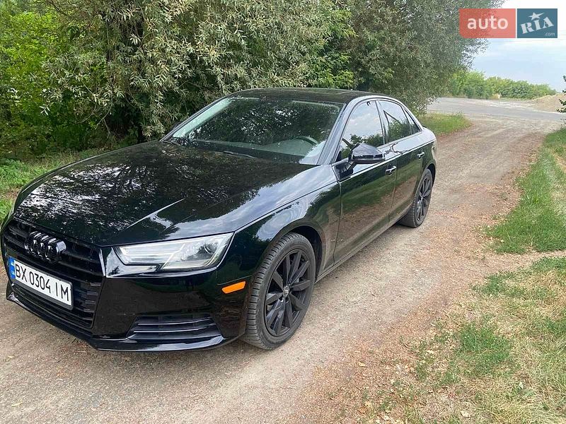 Седан Audi A4 2016 в Хмельницком