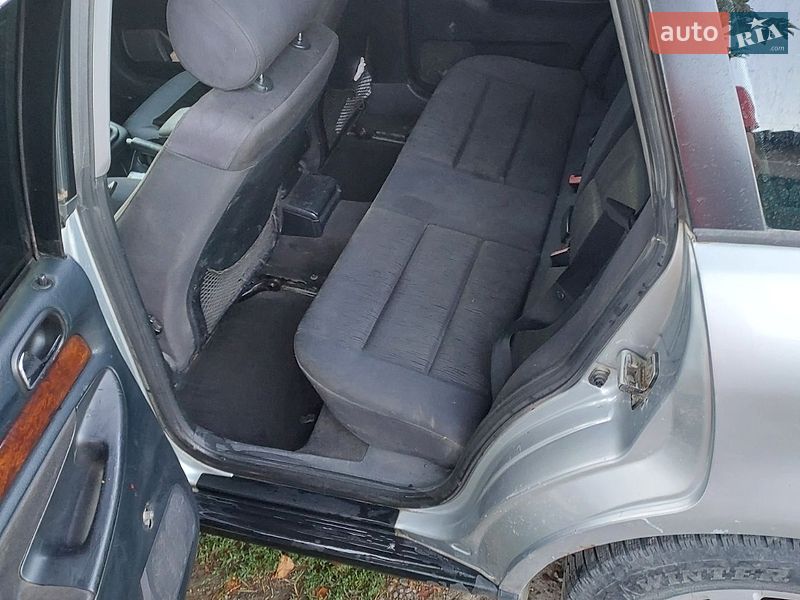 Универсал Audi A4 1997 в Новоселице