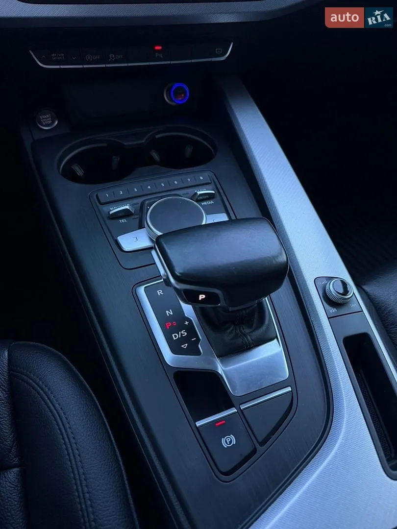 2015 Audi A4 - мініатюра 24