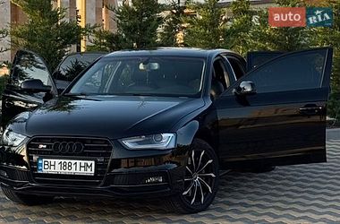 Седан Audi A4 2015 в Одессе