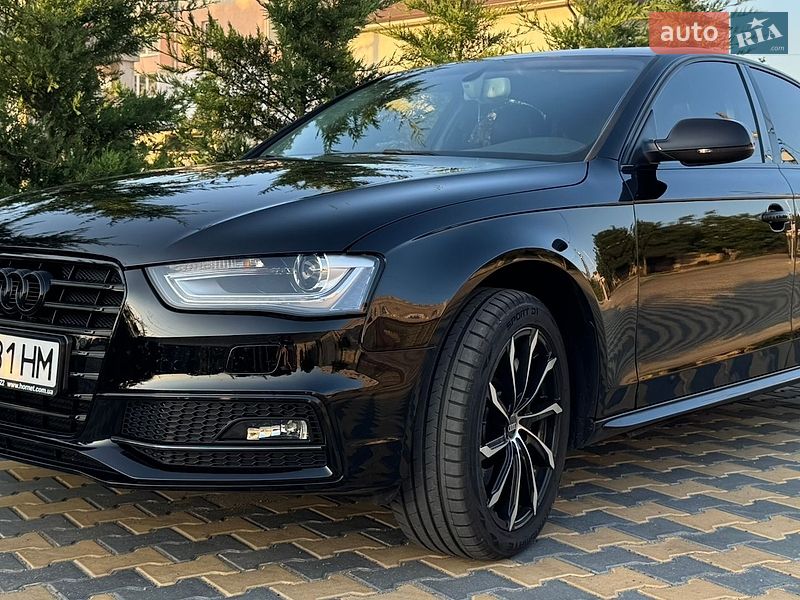 Седан Audi A4 2015 в Одессе