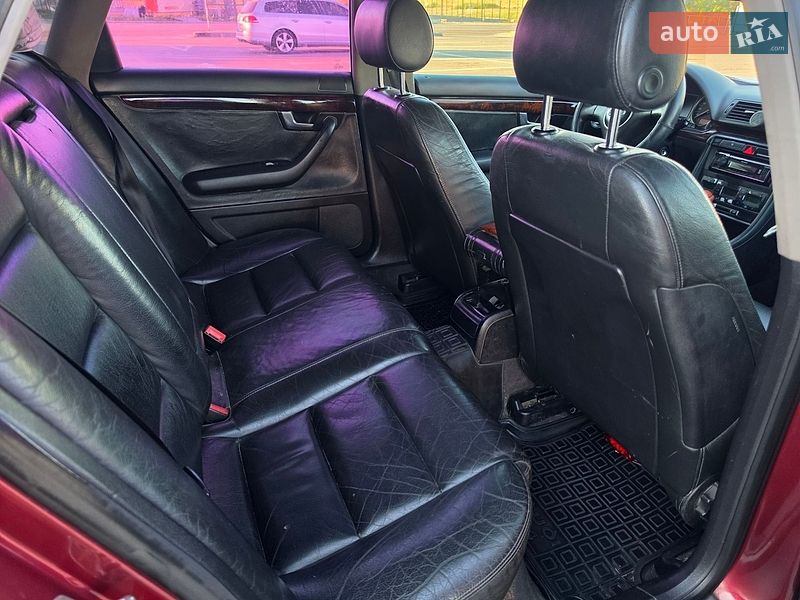 Седан Audi A4 2001 в Тернополі
