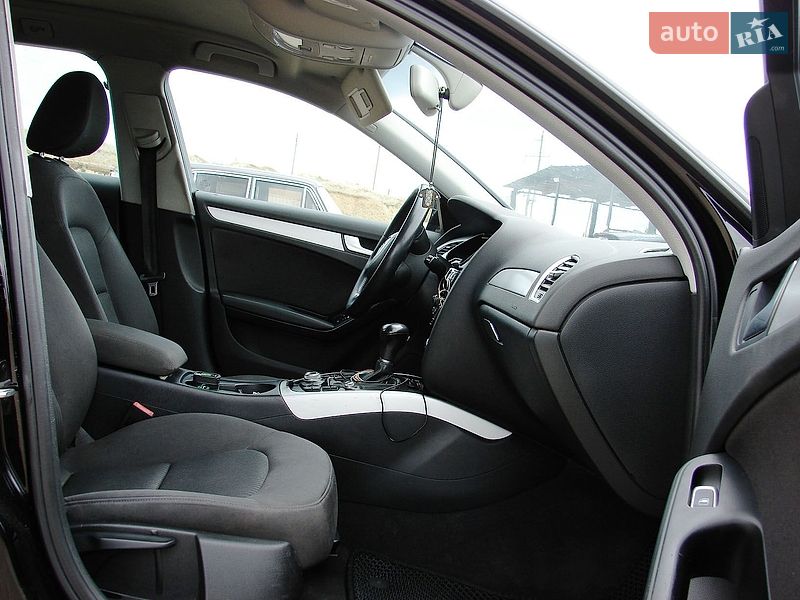 Універсал Audi A4 2015 в Одесі