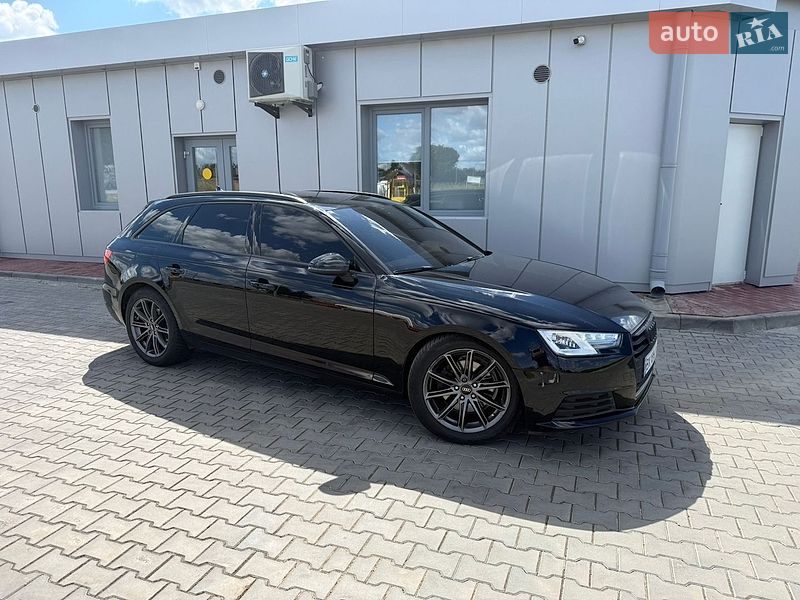 Универсал Audi A4 2016 в Луцке