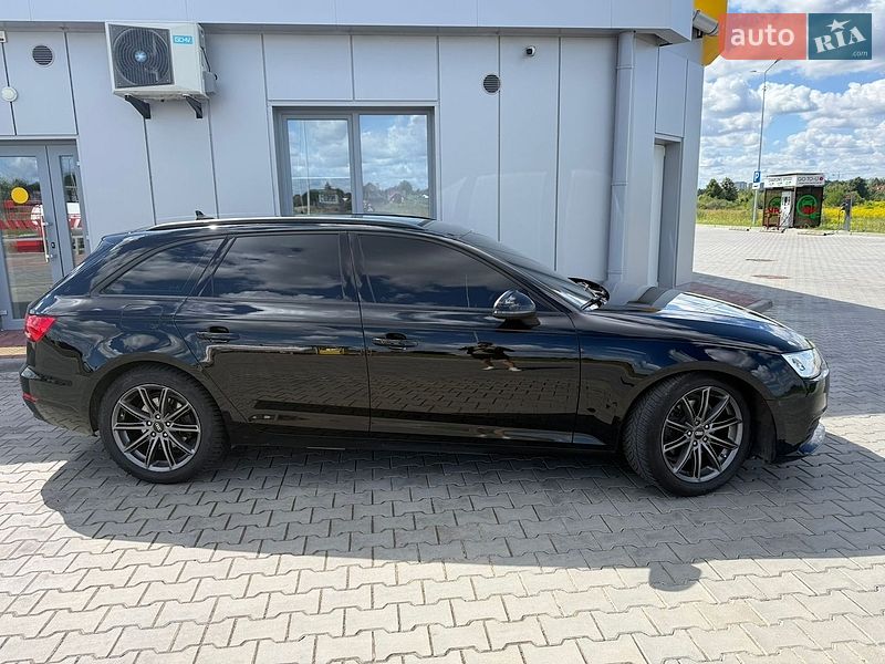 Универсал Audi A4 2016 в Луцке