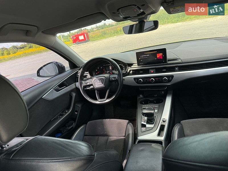 Универсал Audi A4 2016 в Луцке