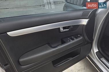 Седан Audi A4 2006 в Хмельницком