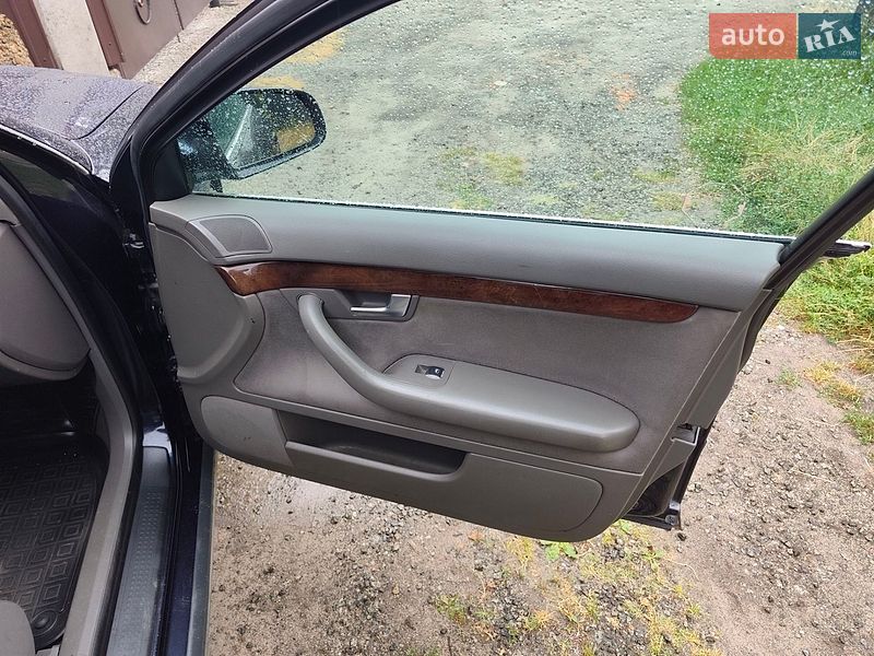 Універсал Audi A4 2003 в Малині