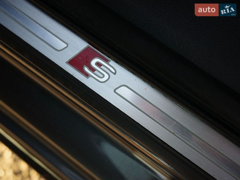 Універсал Audi A4 2018 в Горішніх Плавнях