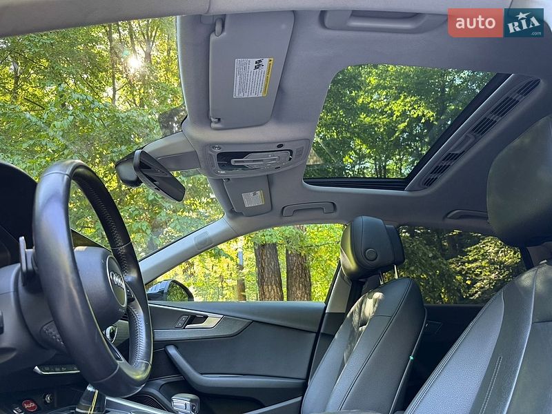 Седан Audi A4 2016 в Львове