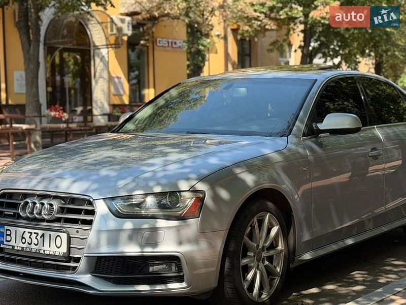 Audi A4 2014