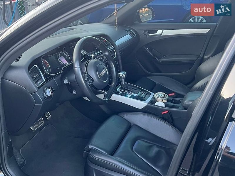 Седан Audi A4 2015 в Шептицькому