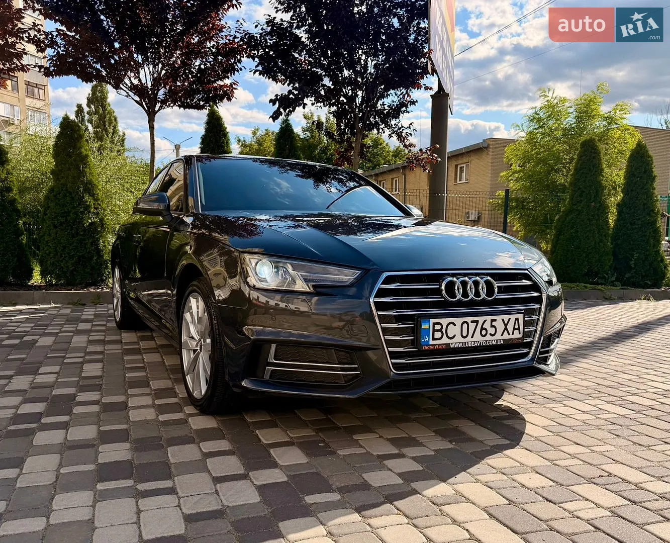 2016 Audi A4 - мініатюра 3