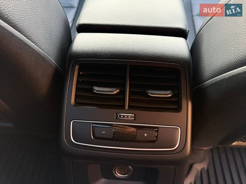 Седан Audi A4 2017 в Ковелі