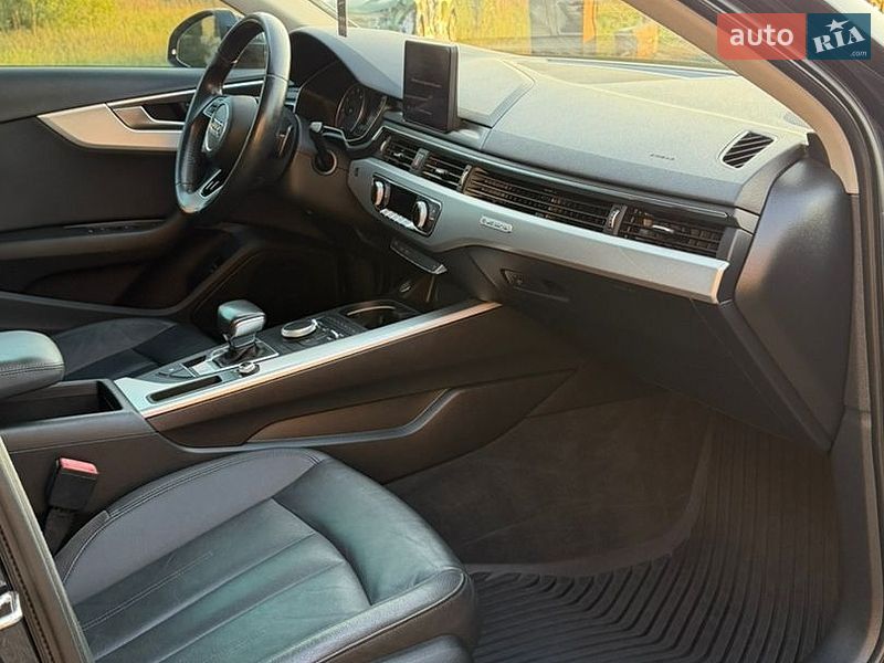 Седан Audi A4 2017 в Ковелі