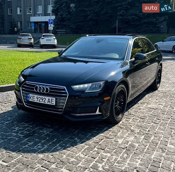 Audi A4 2018