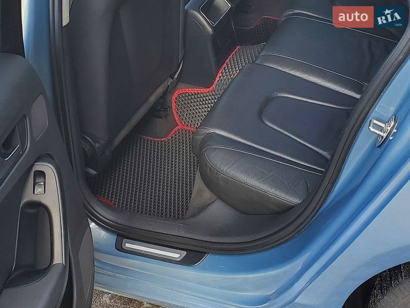 Седан Audi A4 2008 в Сарнах