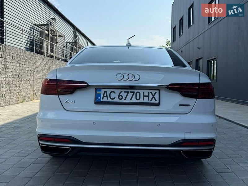 Седан Audi A4 2020 в Луцьку