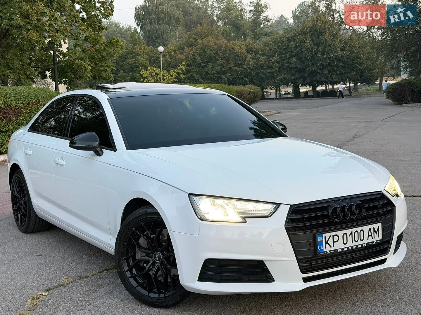 2016 Audi A4 - фото 1