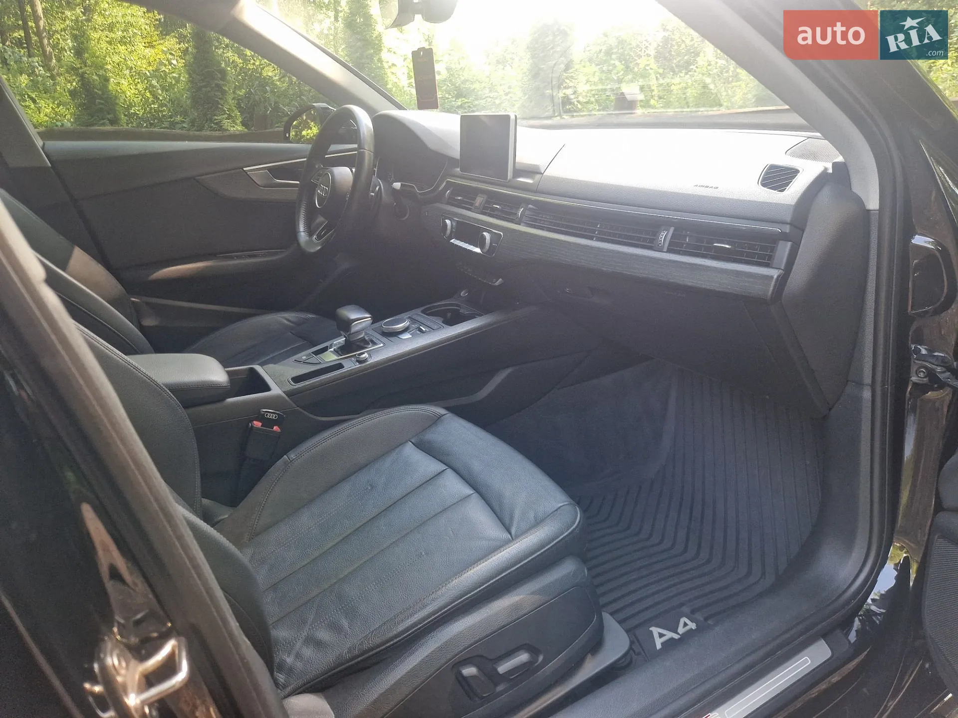 2016 Audi A4 - мініатюра 18
