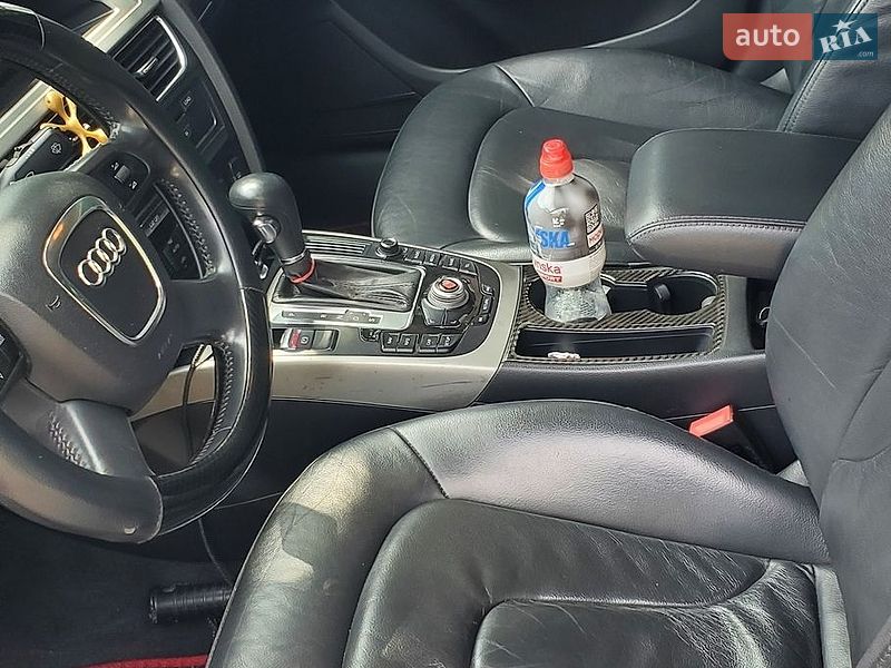 Седан Audi A4 2008 в Сарнах