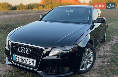 Седан Audi A4 2011 в Нововолынске