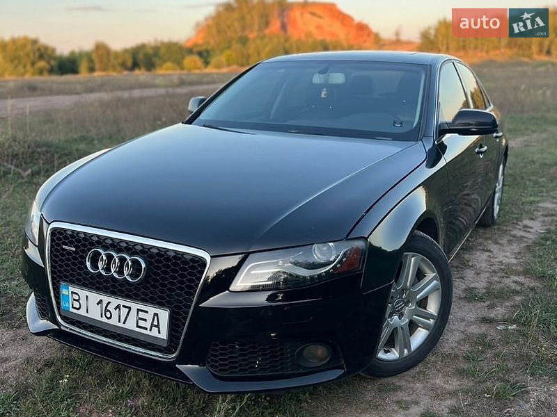 Седан Audi A4 2011 в Нововолынске