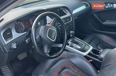 Седан Audi A4 2011 в Нововолынске