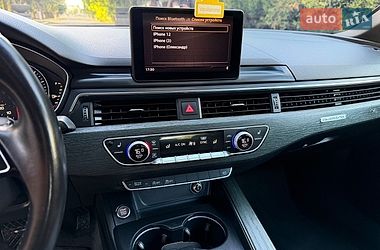 Седан Audi A4 2017 в Умані