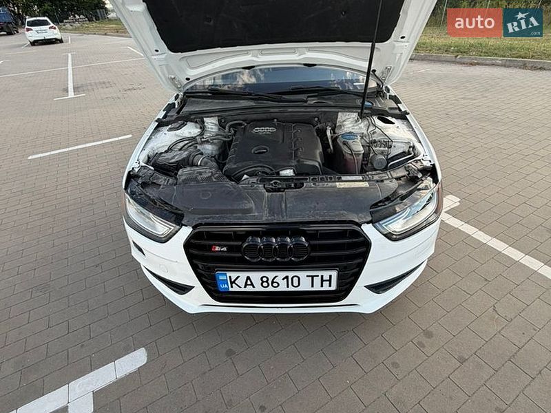 Седан Audi A4 2015 в Борисполі
