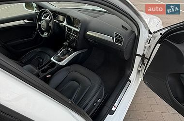 Седан Audi A4 2015 в Борисполі