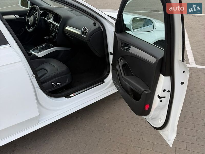 Седан Audi A4 2015 в Борисполі
