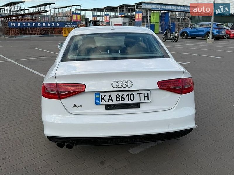 Седан Audi A4 2015 в Борисполі