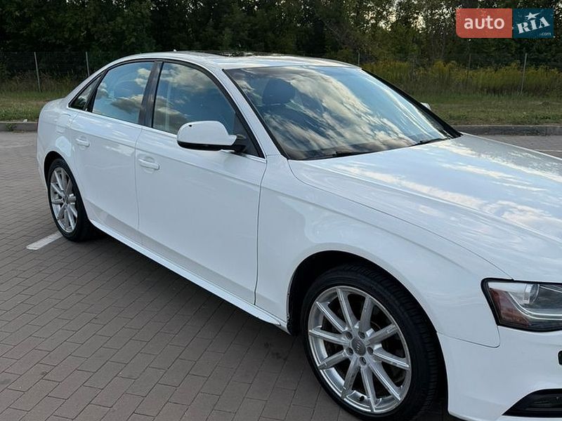 Седан Audi A4 2015 в Борисполі
