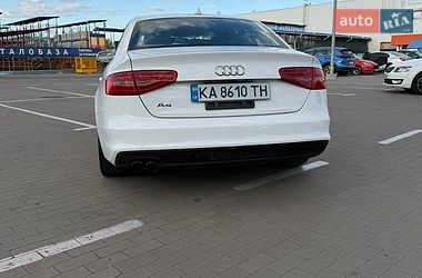 Седан Audi A4 2015 в Борисполі
