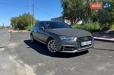 Седан Audi A4 2018 в Львове