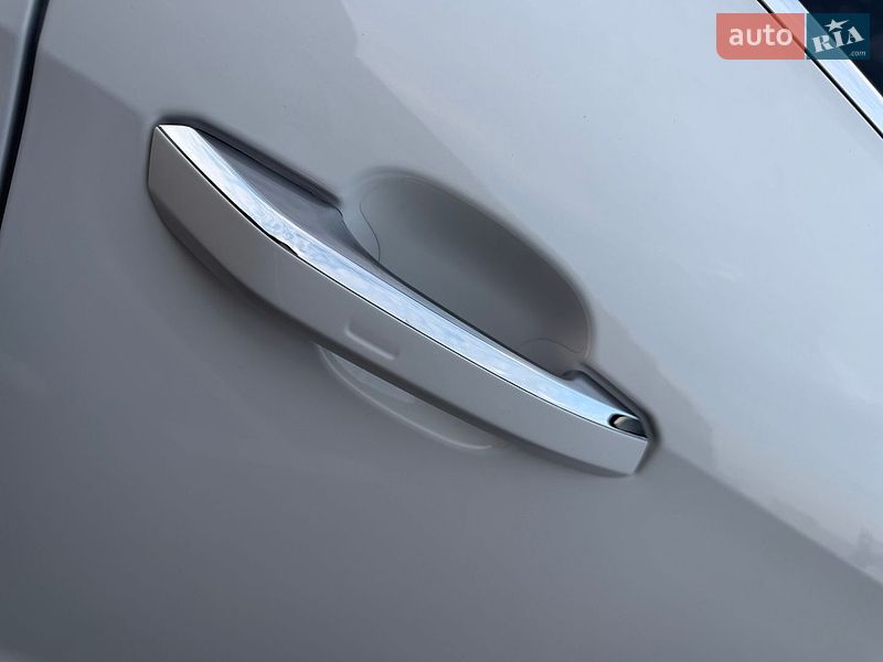 Седан Audi A4 2022 в Києві