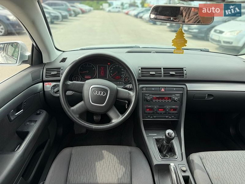 Седан Audi A4 2005 в Полтаве