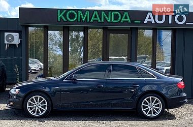 Седан Audi A4 2013 в Ровно