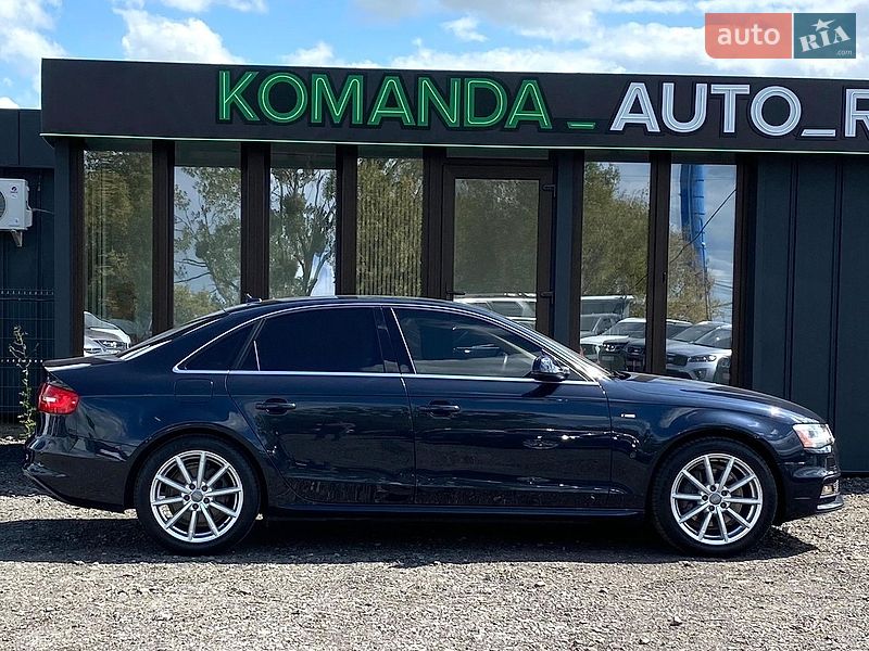 Седан Audi A4 2013 в Ровно