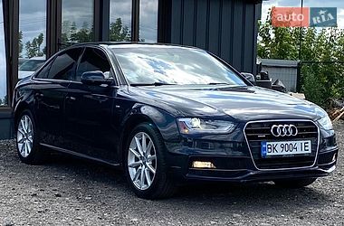 Седан Audi A4 2013 в Ровно