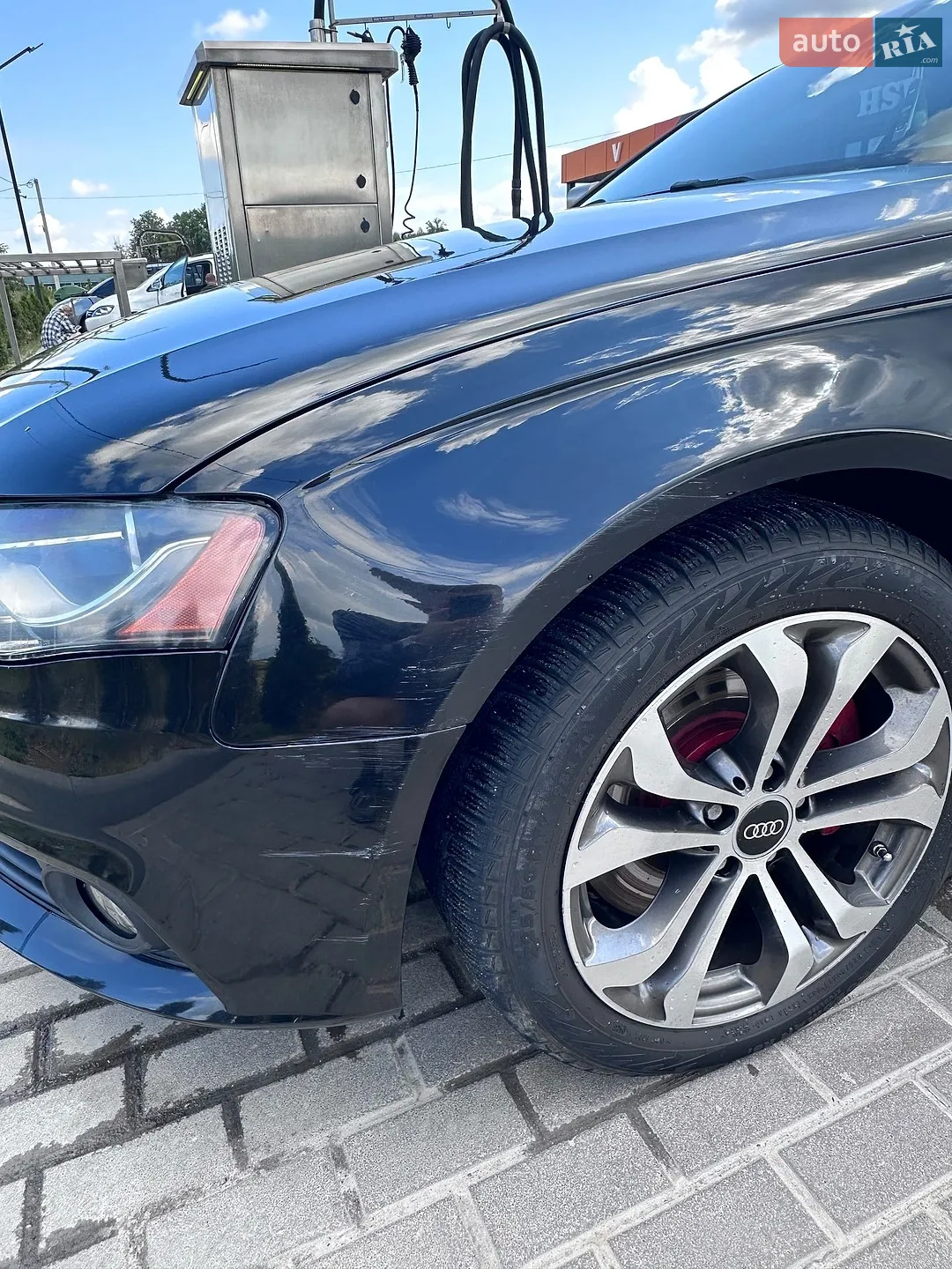 2010 Audi A4 - мініатюра 2