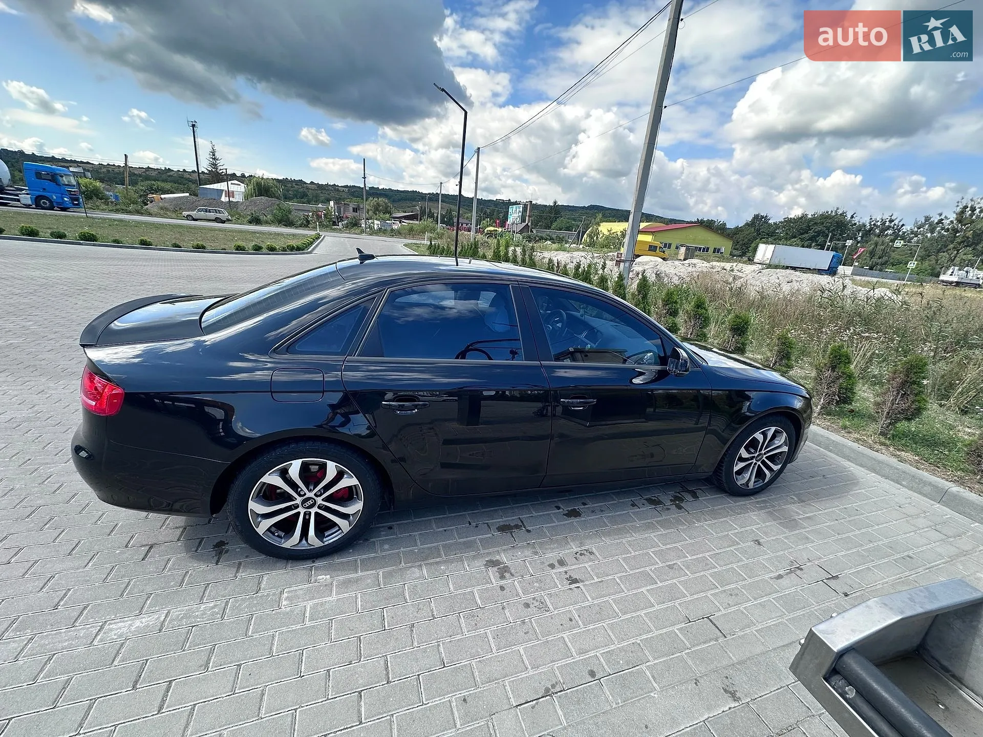2010 Audi A4 - мініатюра 17
