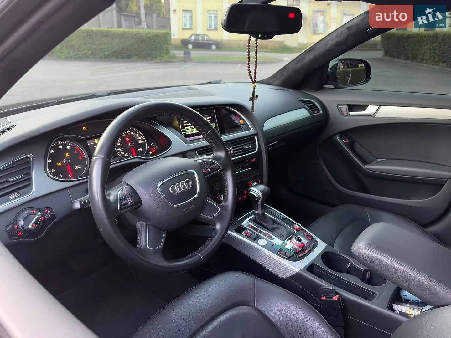 2012 Audi A4 - мініатюра 10