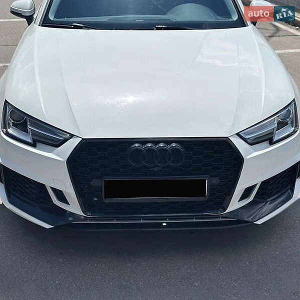 Седан Audi A4 2018 в Киеве