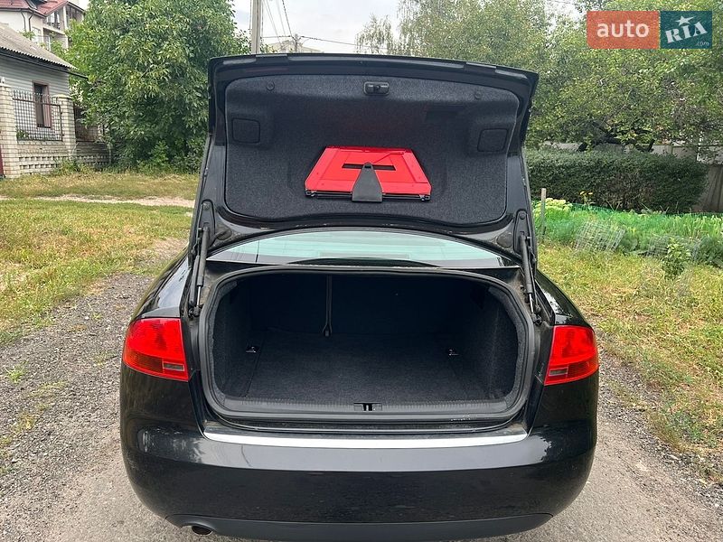 Седан Audi A4 2007 в Харкові